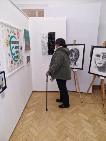 20260122_183228 Trowbridge Service Users Group was proud to attend the opening night of Art Heals, a new exhibition by our friend and long-time supporter Nicola Davis, now showing at The Pound Arts Centre, Corsham